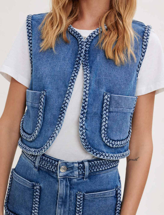 SLEEVELESS DENIM JACKET