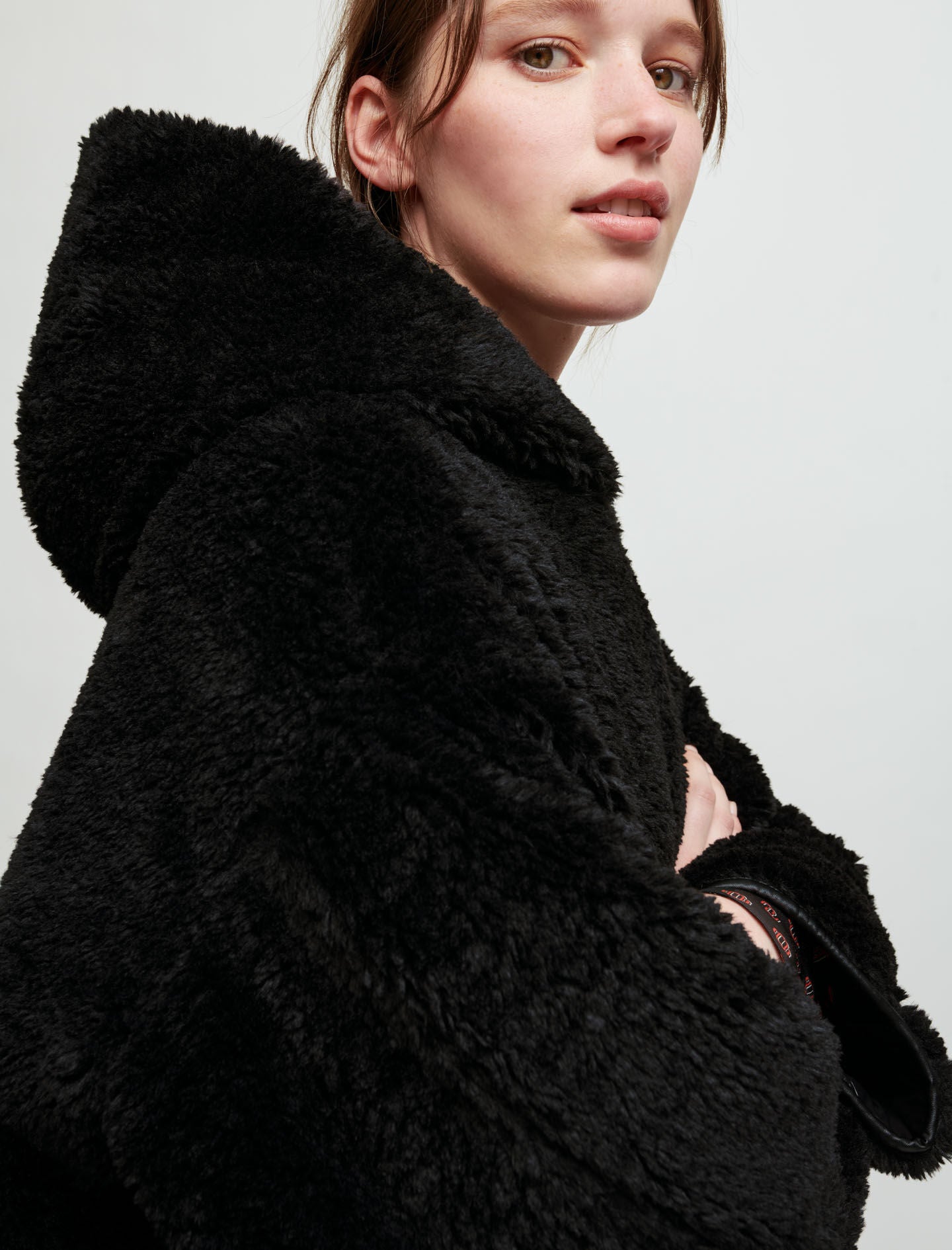 REVERSIBLE FUR-EFFECT DOWN JACKET