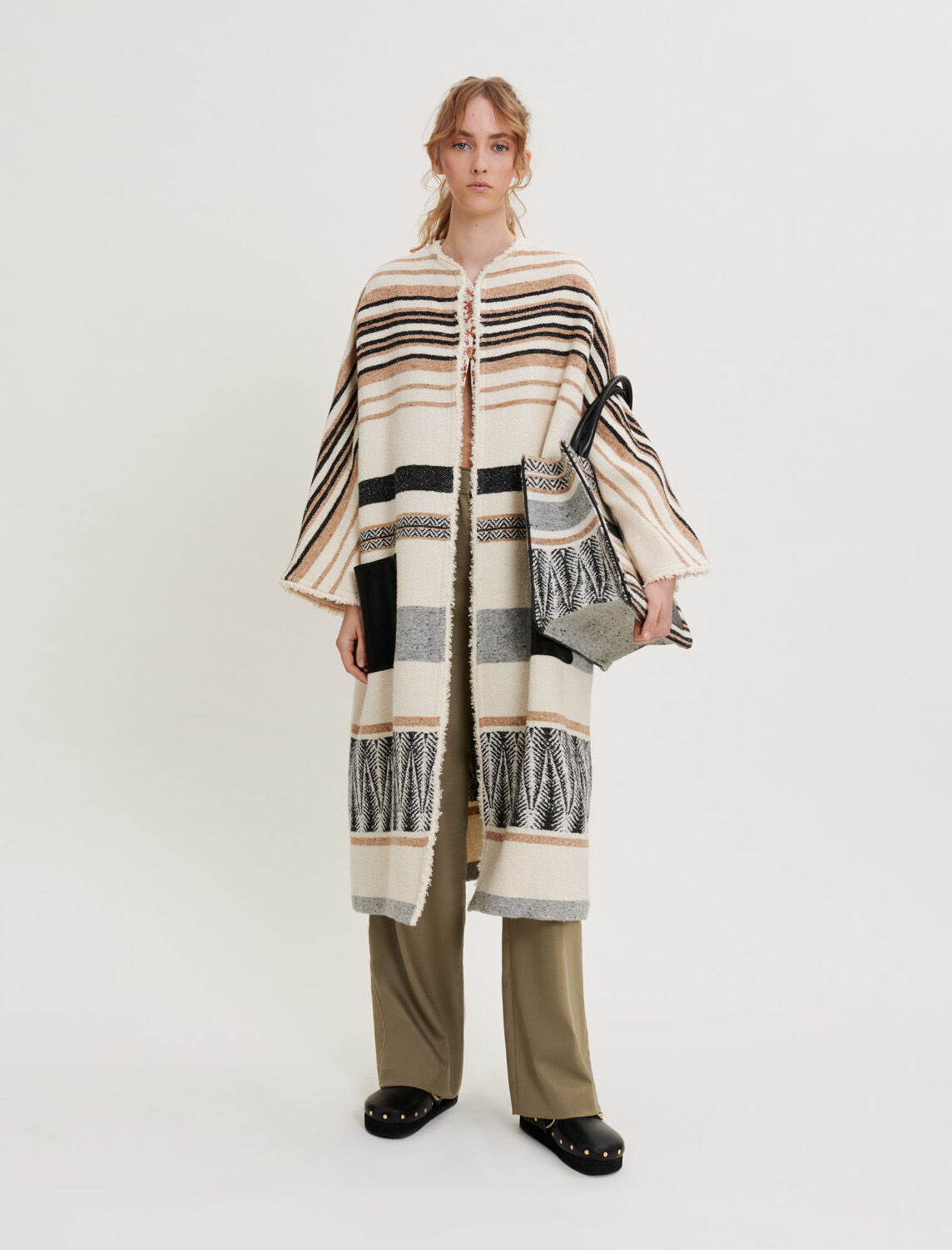 OVERSIZED STRIPED COAT