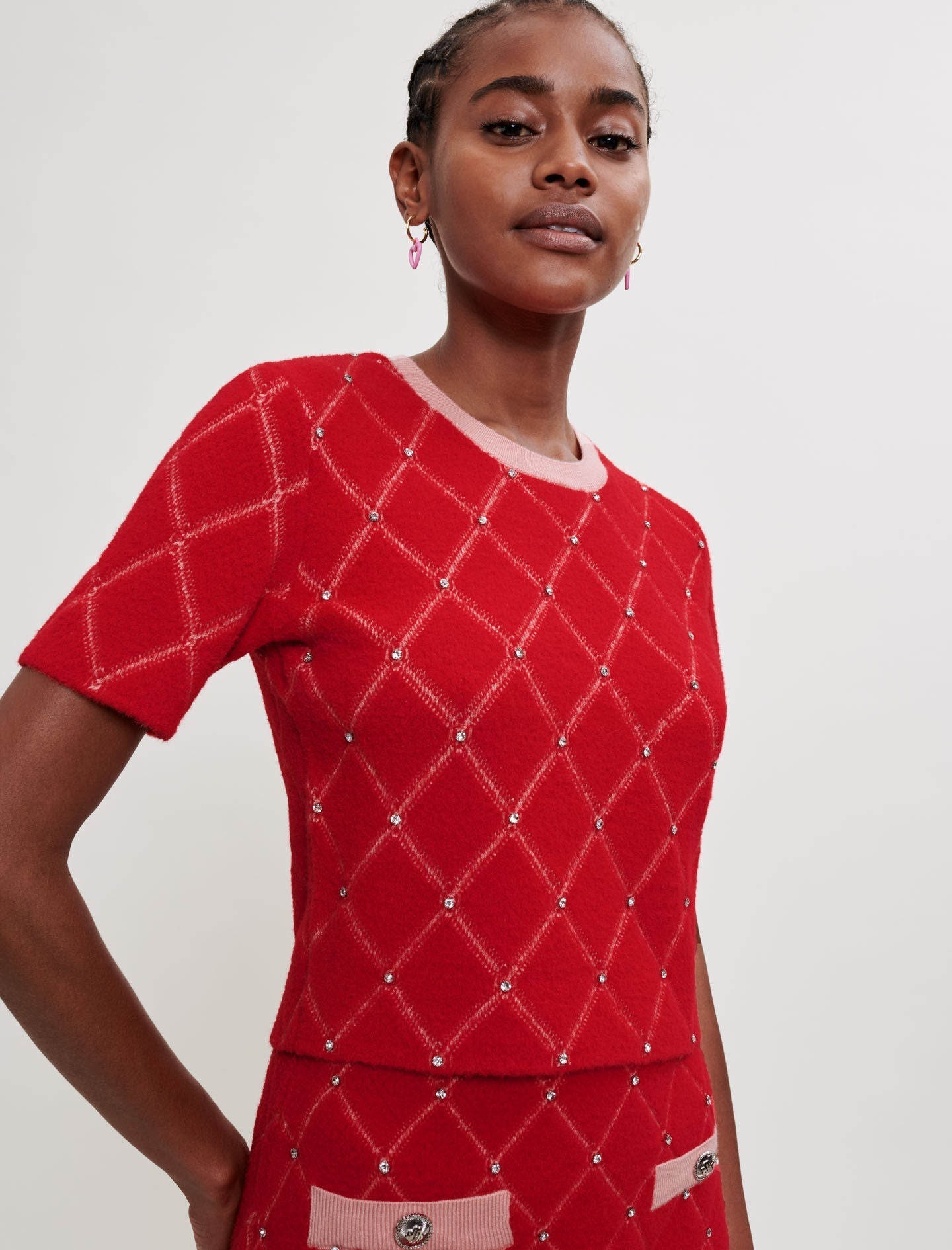 DIAMOND PATTERN RHINESTONE KNIT SWEATER