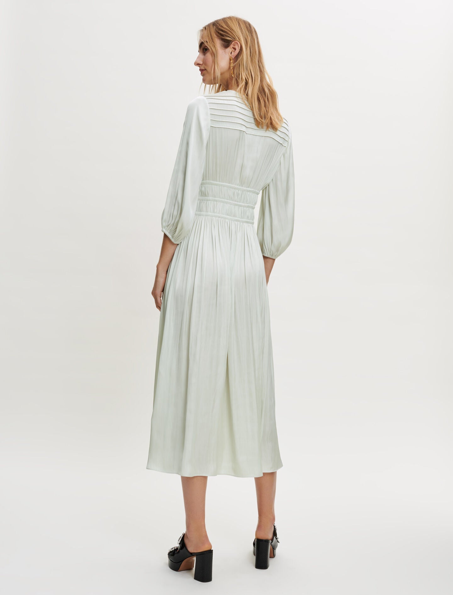 FLUID SATIN DRESS WITH A CINCHED WAIST
