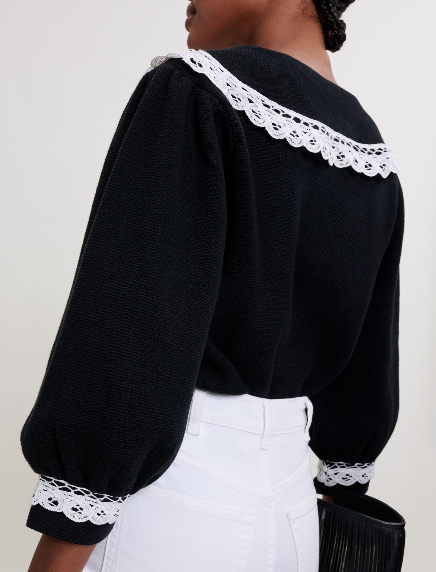KNIT CARDIGAN WITH LARGE CONTRAST COLLAR