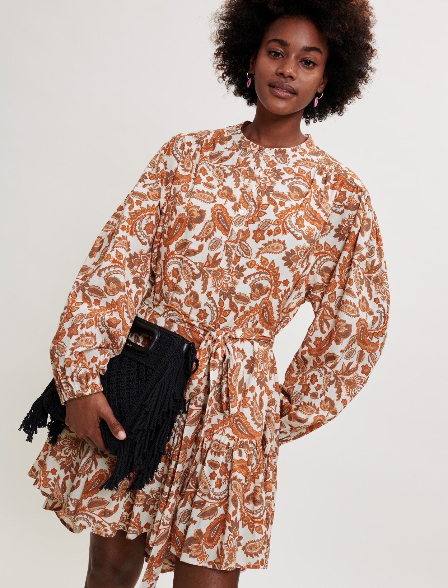 BELTED SHIRT DRESS IN PRINTED COTTON
