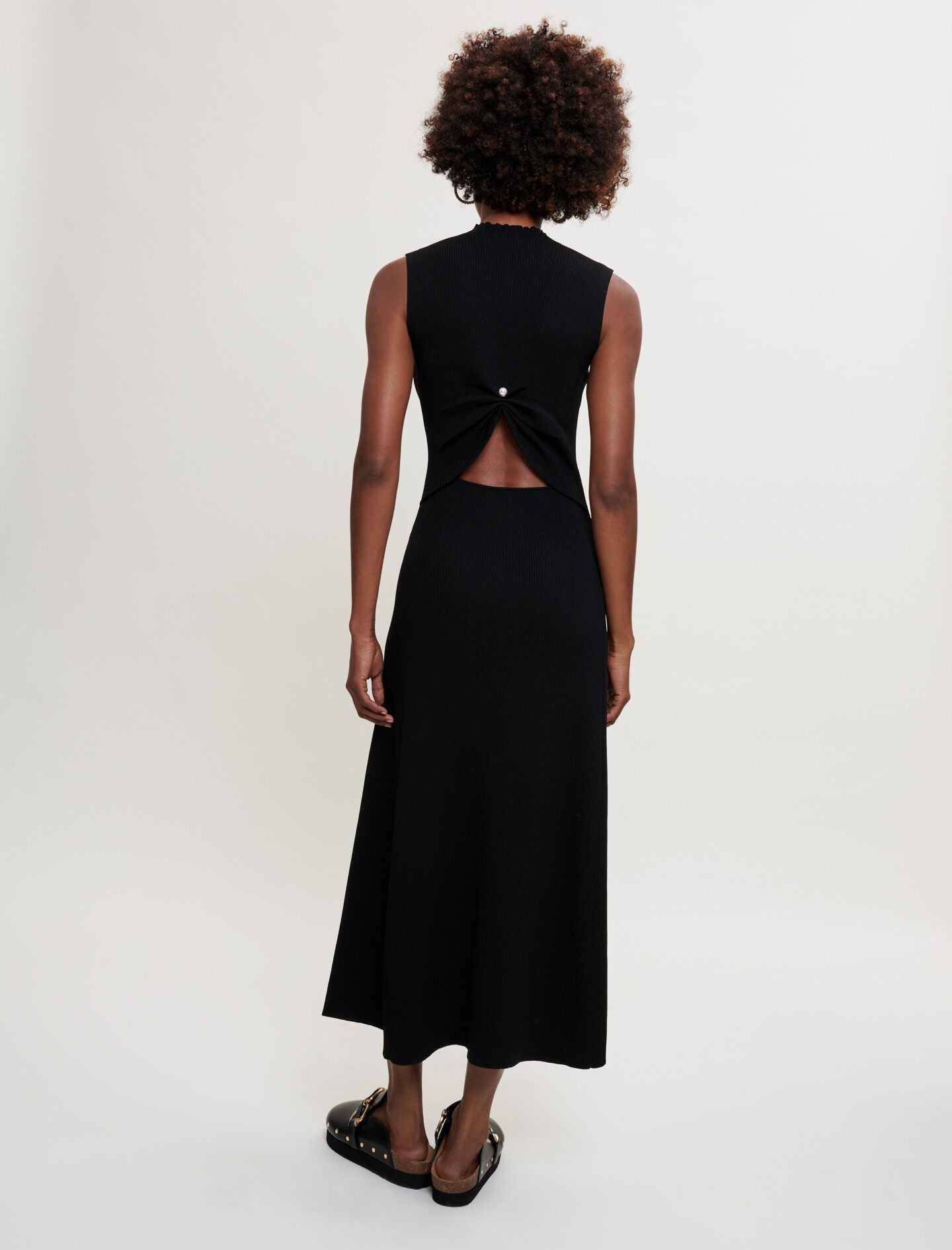 LONG KNITTED DRESS