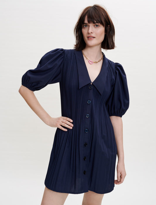 PLEATED DRESS WITH COLLAR